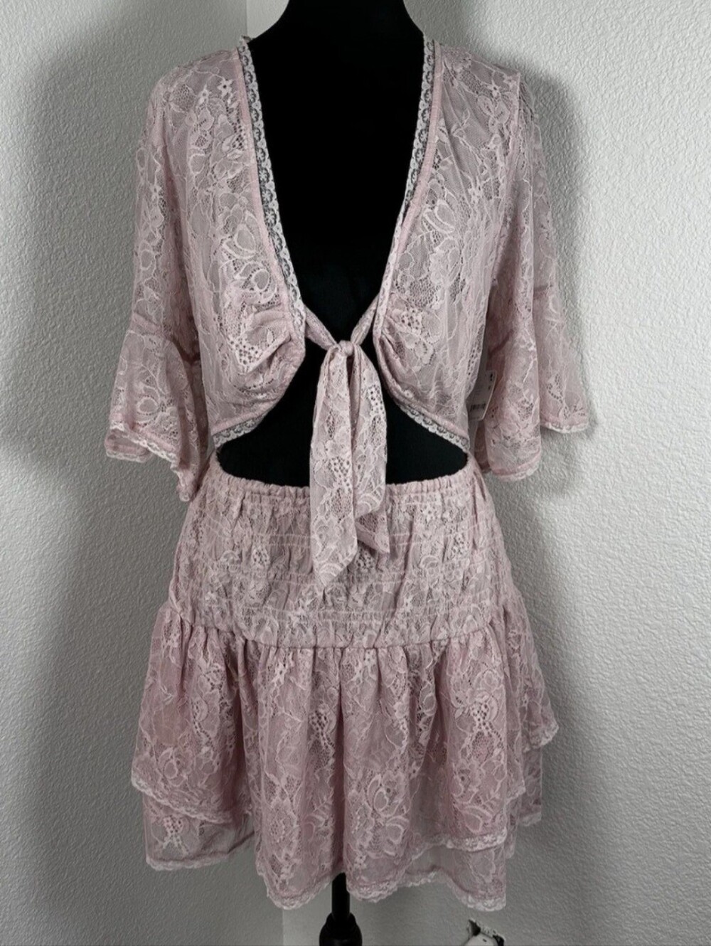 Free People Pink Lace Tie Front Romper **NWT**
